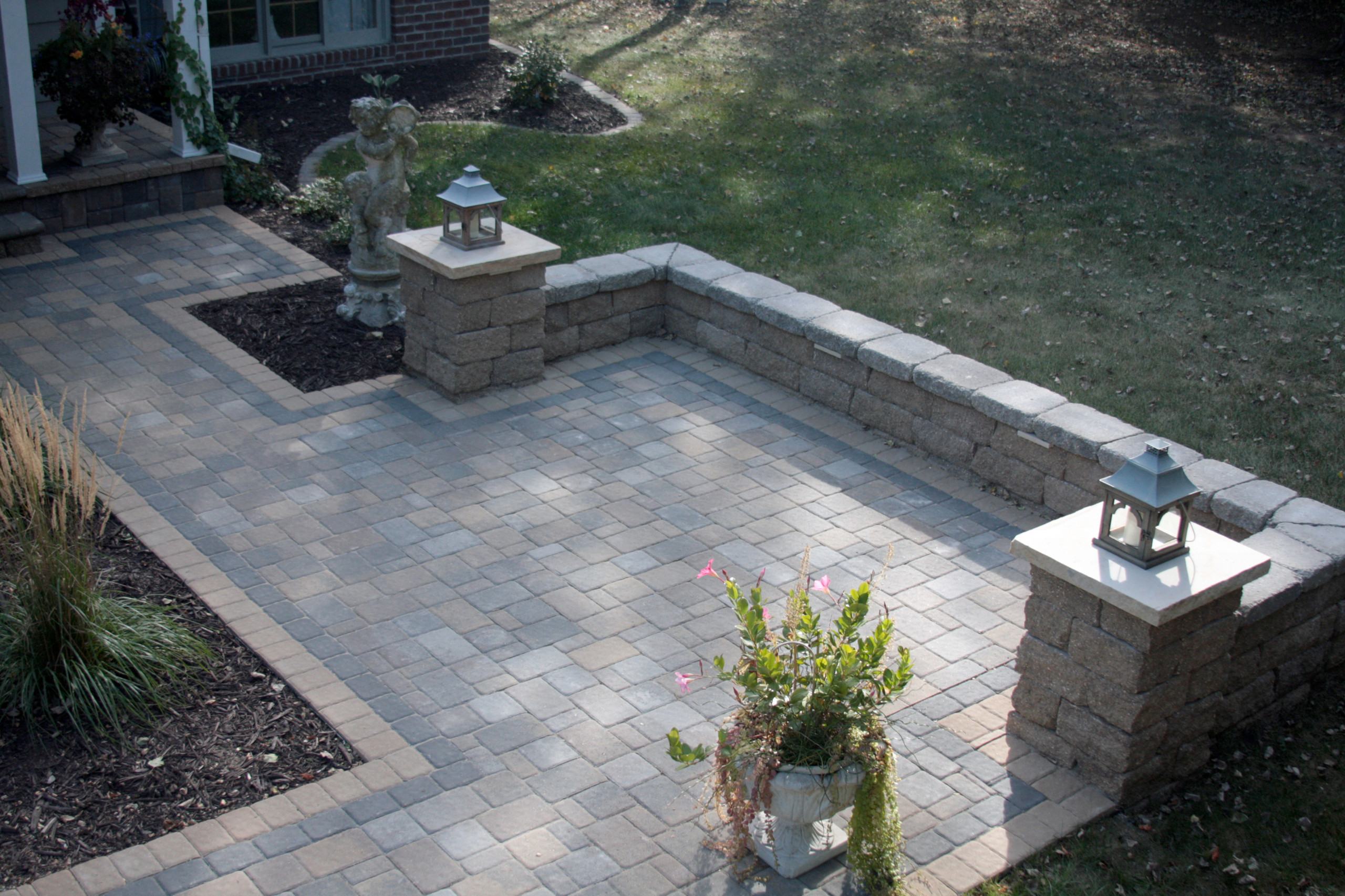 75 Front Yard Concrete Paver Patio Ideas You'Ll Love - May, 2023 | Houzz