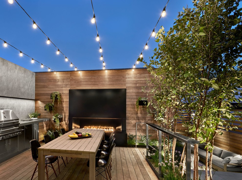 Lakeview, Chicago Outdoor Kitchen Contemporary Patio Chicago by