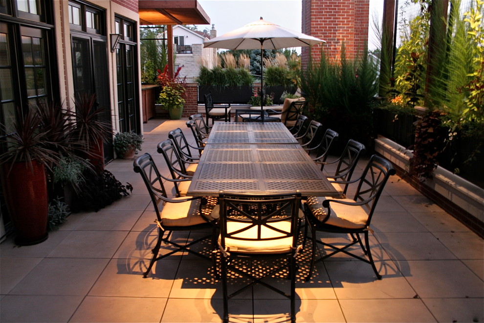 Lakeview Terrace Modern Patio Chicago by Chicago Specialty