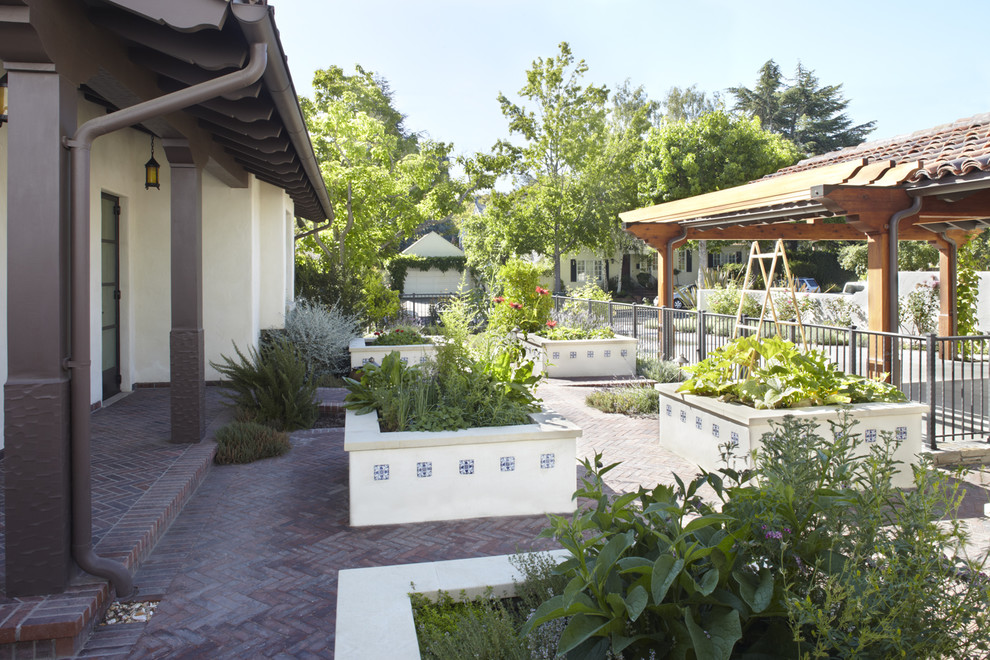 Mediterranean Patio Mediterranean Patio San Francisco Houzz