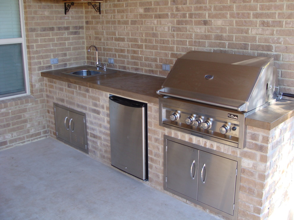 Lutz Island Contemporary Patio Austin by FLO Grills of Austin