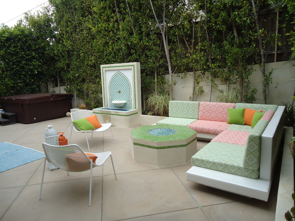 Photo of a mediterranean patio in Los Angeles with a water feature.
