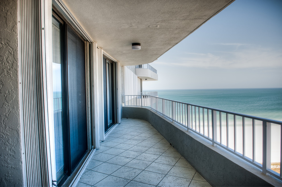Источник вдохновения для домашнего уюта: балкон и лоджия среднего размера в стиле ретро