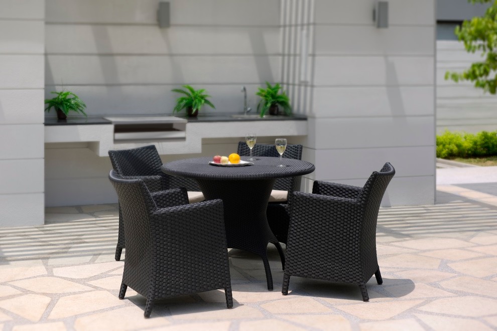 Design ideas for a medium sized world-inspired patio in Singapore.