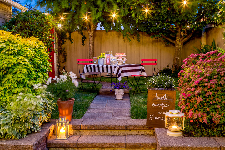 Inspiration for a timeless patio remodel in Seattle