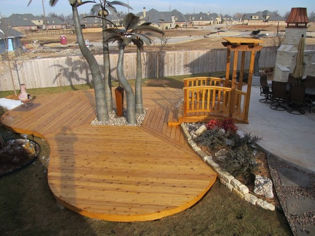 Metal Palm Tree Island Deck with Outdoor Kitchen - Bord de Mer ...