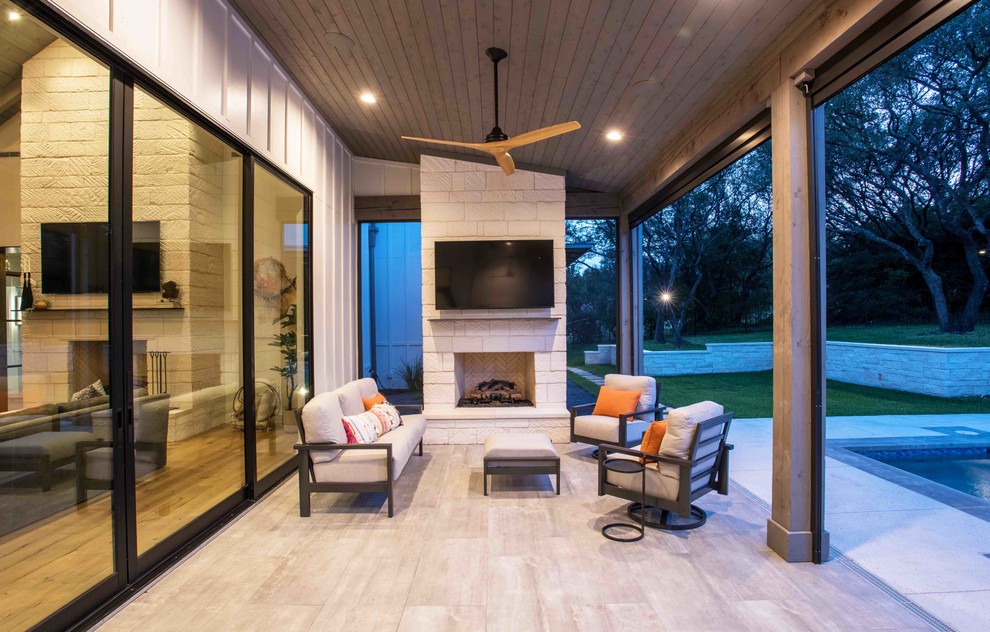 Inspiration for a country patio remodel in Austin