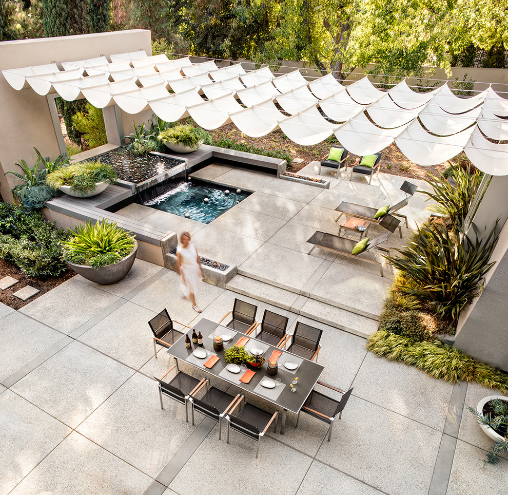 Modern Patio and Outdoor Room Area - Modern - Patio - San Francisco