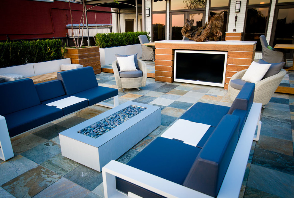 Modern Patio Design with Rectangular Outdoor Fireplace from Stardust ...