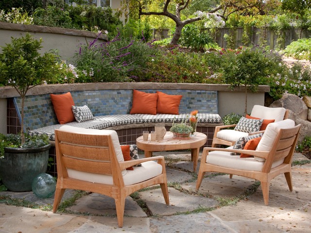9 Built In Outdoor Benches For Relaxing, Outdoor Patio Built In Benches