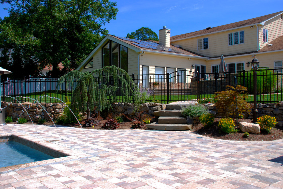 Multilevel Entertaining. Woodbury, NY. Traditional Patio New York