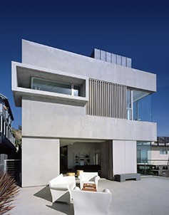 Aménagement d'une terrasse moderne.