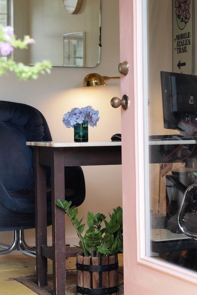 Inspiration for an eclectic patio remodel in Birmingham