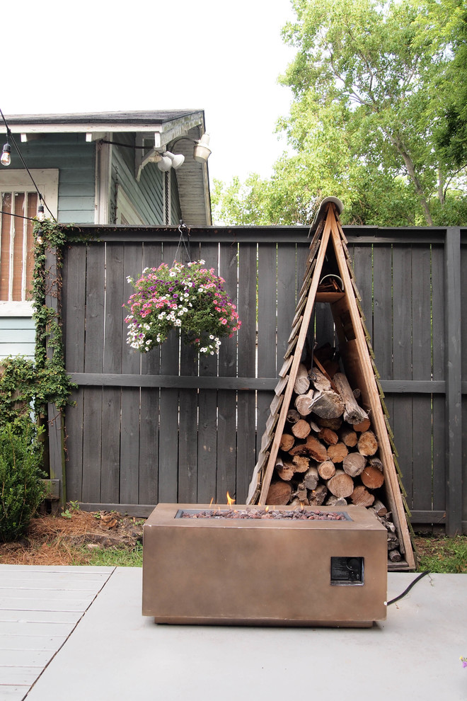 Patio - eclectic patio idea in Birmingham