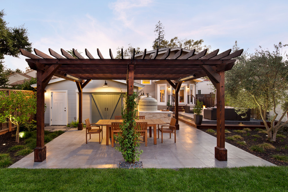 Photo of a medium sized contemporary patio in San Francisco.