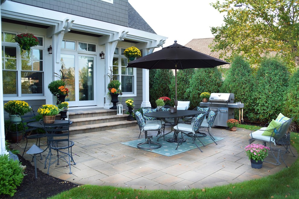 Naperville Backyard Patio & Plant Boarders Patio Chicago by