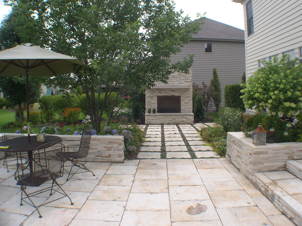 Naperville, Il Residence Contemporary Patio Chicago by Blanford