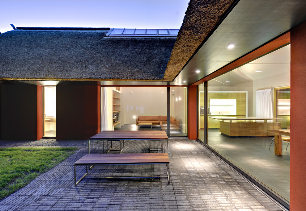 Стильный дизайн: двор в современном стиле - последний тренд