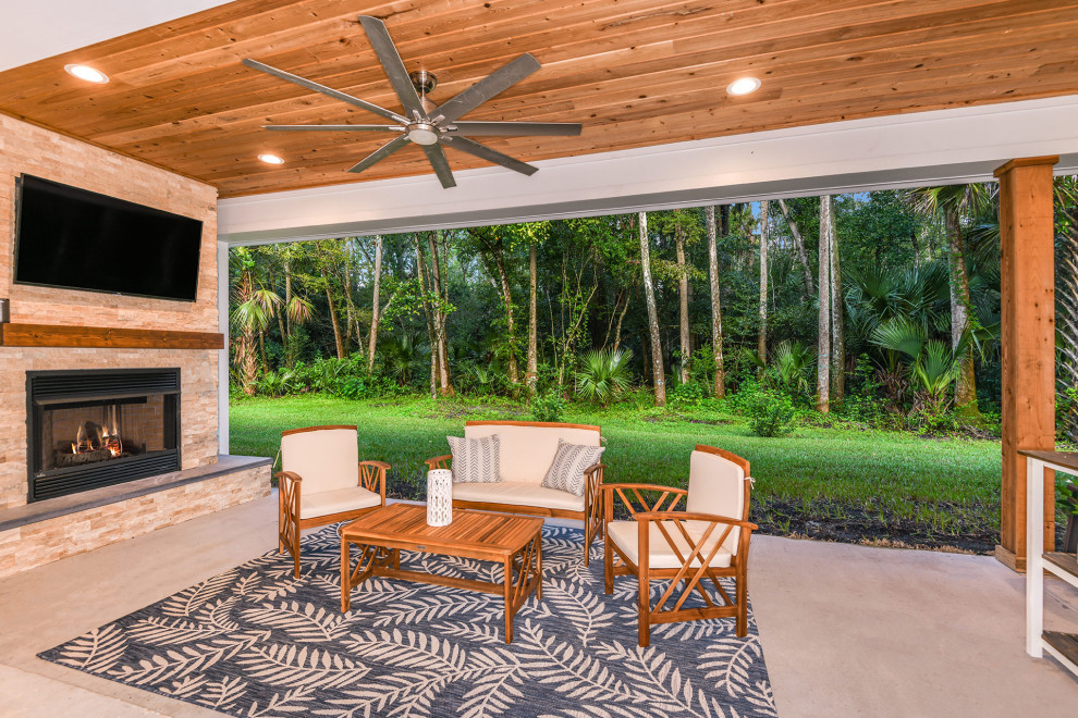 New Smyrna Beach Residence Craftsman Patio Orlando by Turning