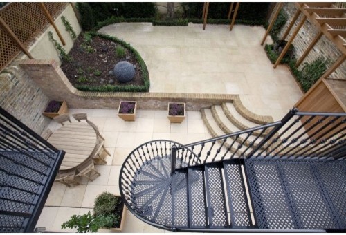 Inspiration for a transitional patio remodel in London