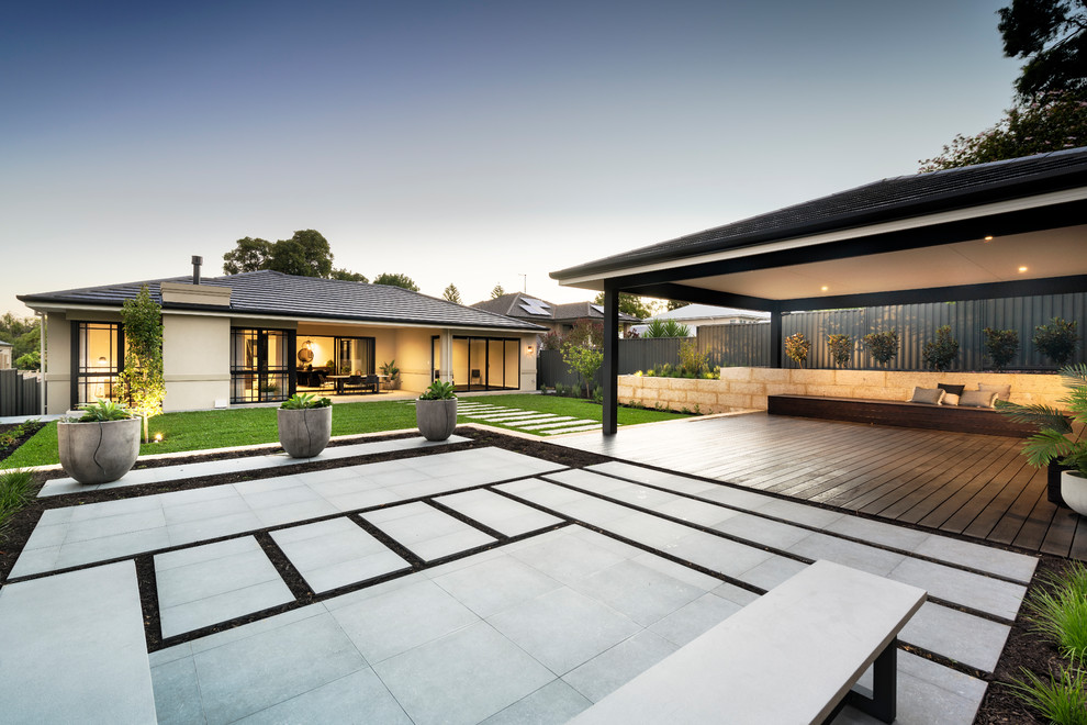 Inspiration for a large modern back patio in Perth.