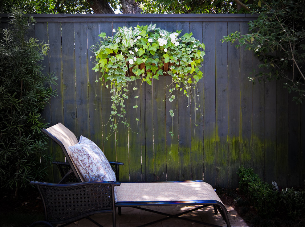 OLD METAIRIE RESIDENT Traditional Patio New Orleans by The