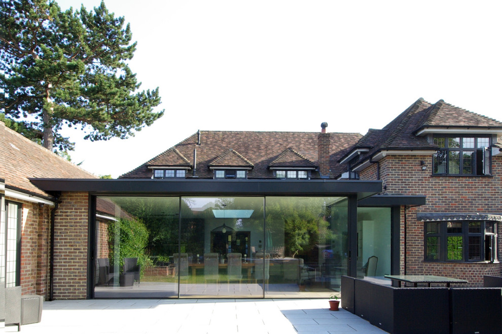 Oldfield Road Contemporary Patio London by Mitchell