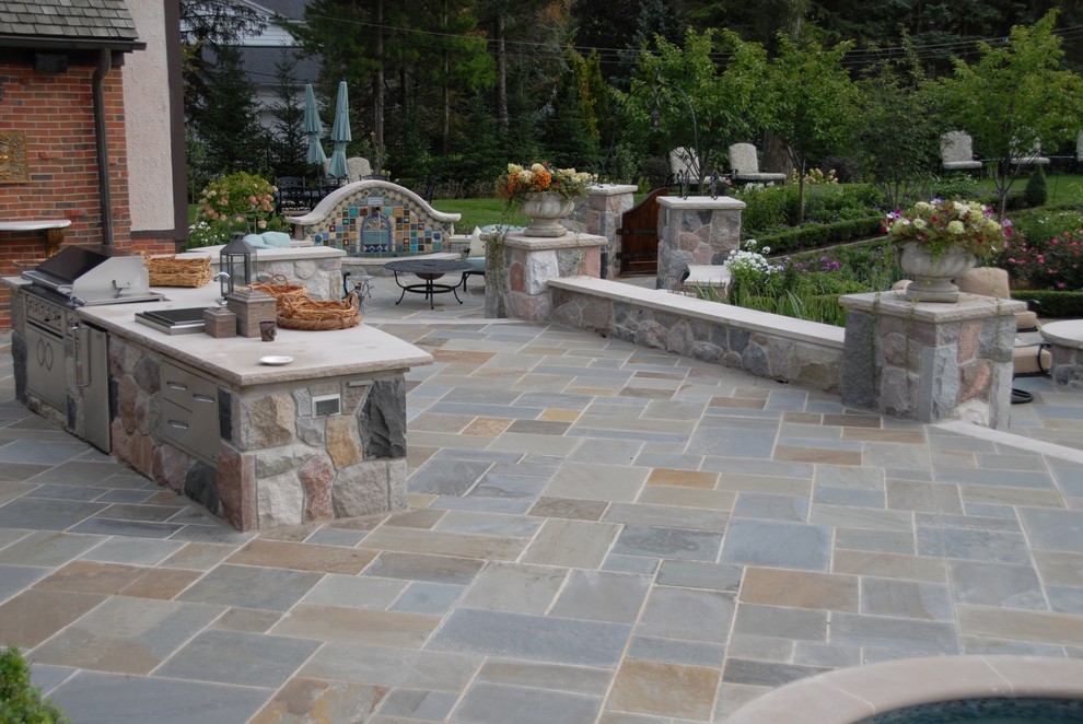 Orchard ridge - Traditional - Patio - Detroit - by Spurlocks Lux Living ...