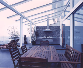 Inspiration for a modern patio remodel in Hong Kong