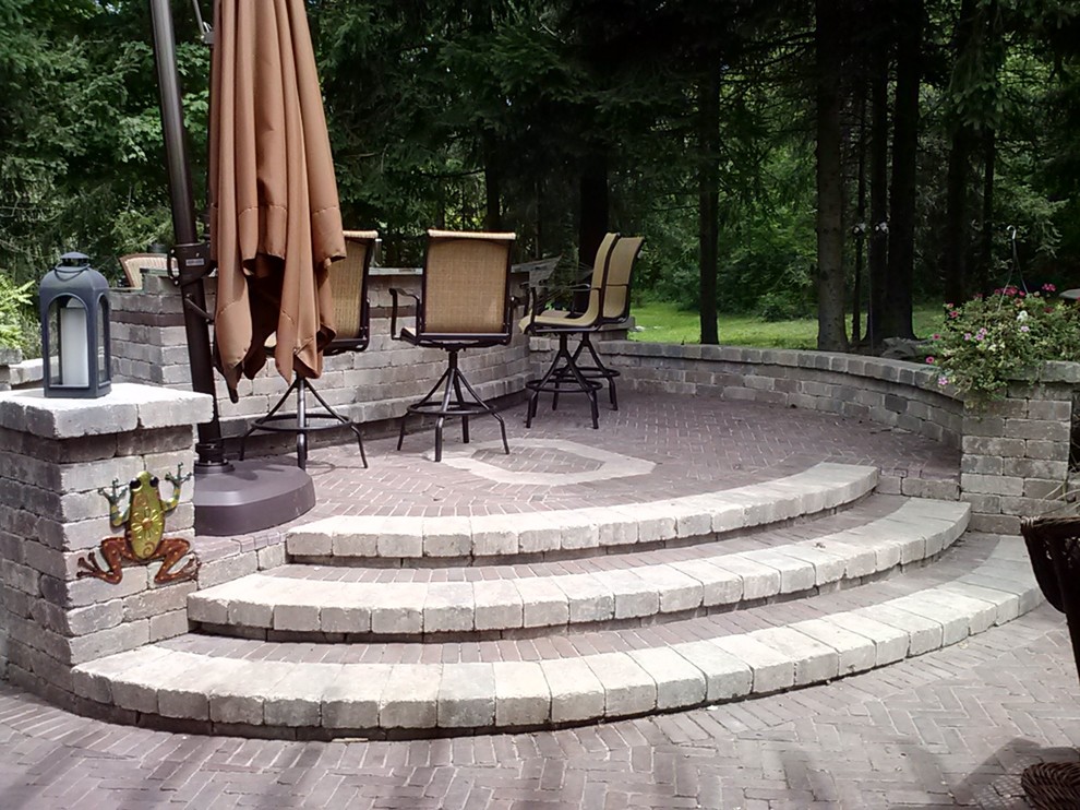 Osu Themed Patio Modern Patio Columbus By Intimate Spaces Landscaping