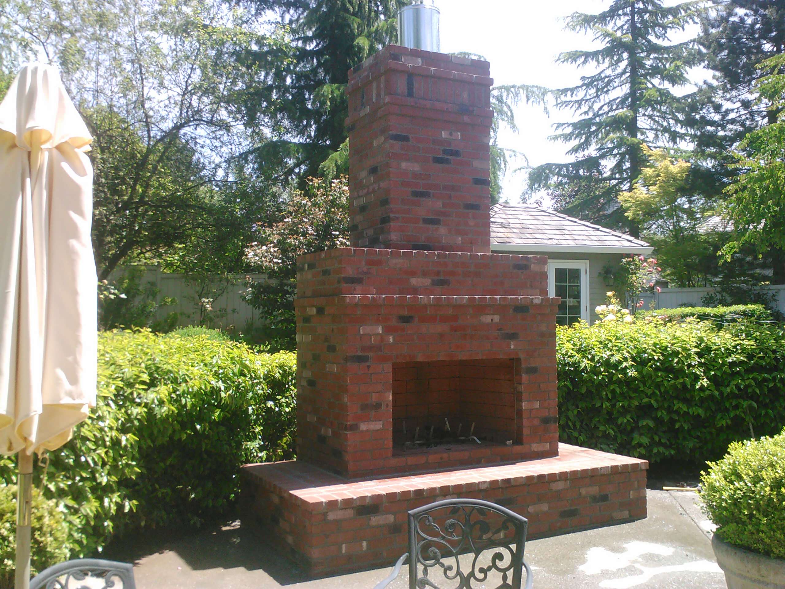 Outdoor Brick Fireplace Houzz, Outdoor Red Brick Fireplace Ideas