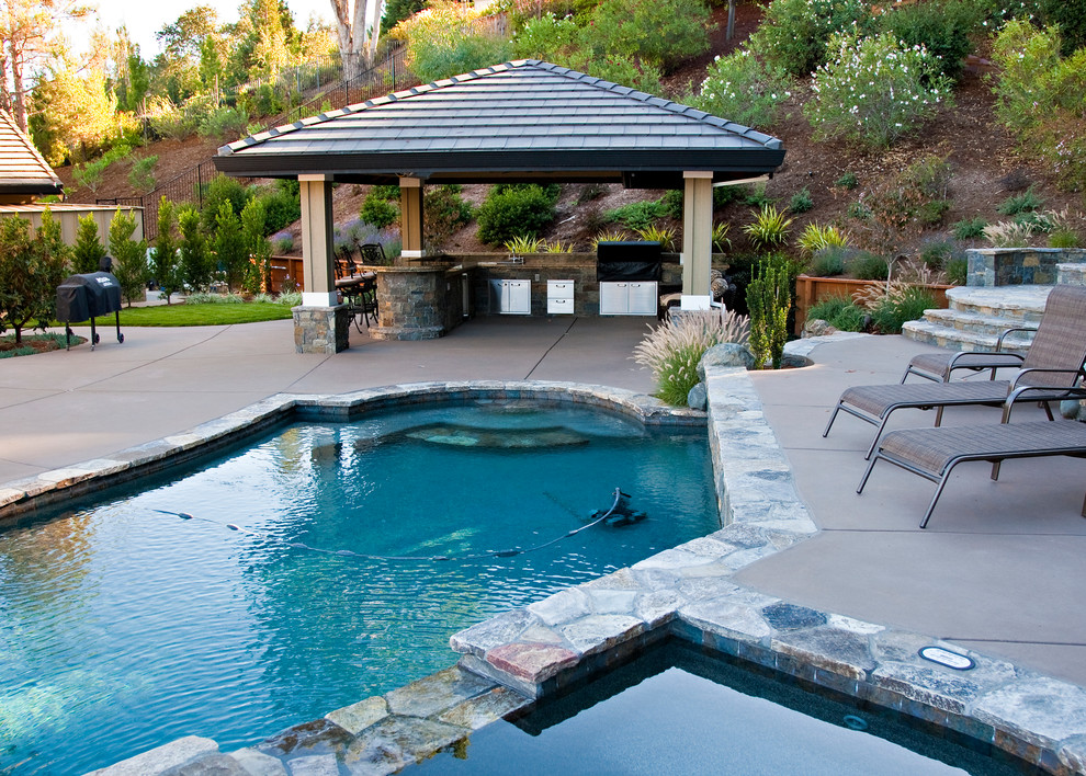 Outdoor Entertainment Yard Traditional Patio Sacramento by