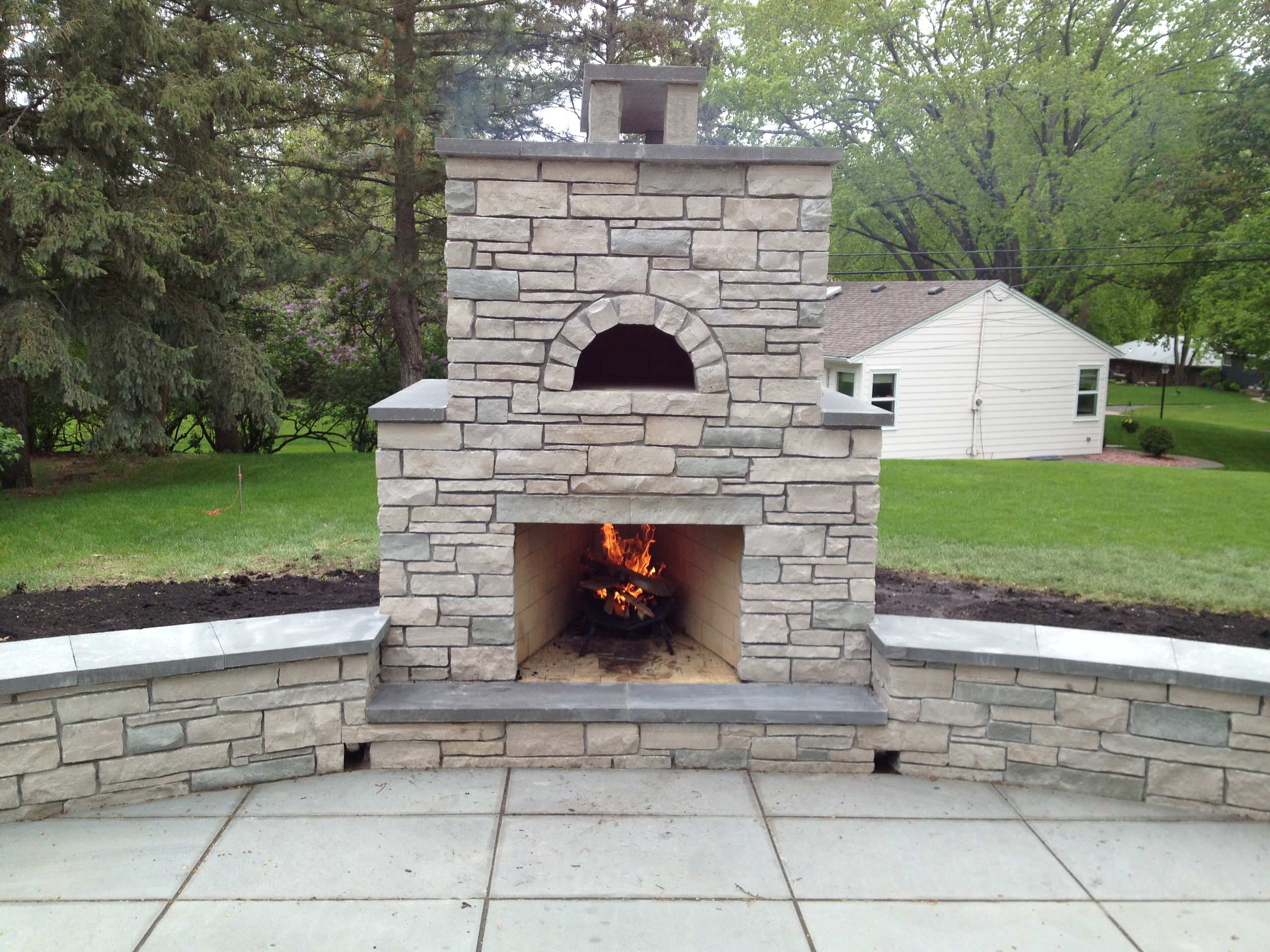 Outdoor Fondulac Stone Fireplace And, Pictures Of Outdoor Fireplaces And Pizza Ovens
