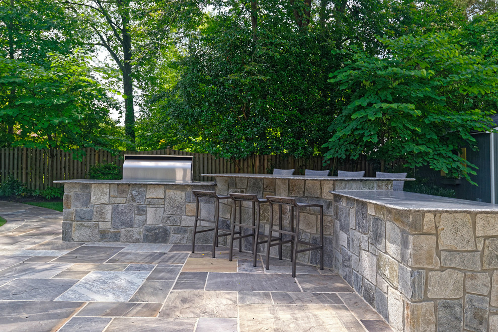 Outdoor Kitchen and Dining Area for the Best in Outdoor Living ...