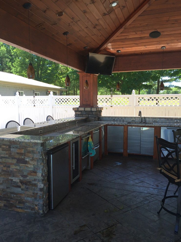 Outdoor Kitchen Traditional Patio Grand Rapids by Caron Custom Homes Houzz