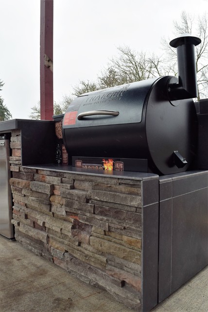 Outdoor Kitchen Smoker Built In Traditional Patio Portland By Sunset Outdoor Living Houzz Nz