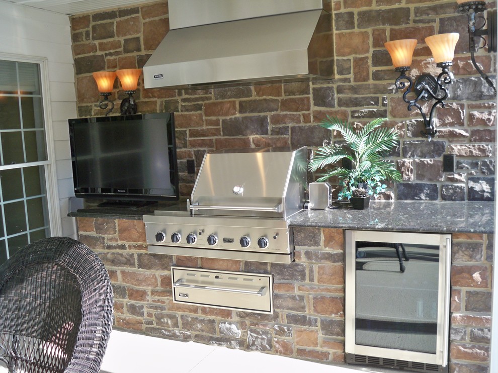 Outdoor Kitchens, Grills, and Refrigerators Traditional Patio St