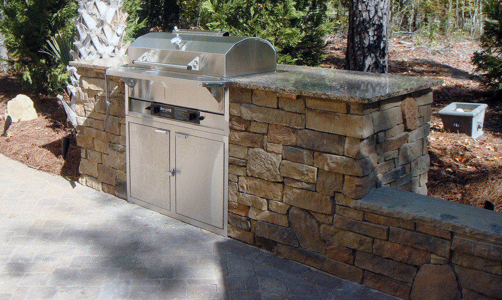 Outdoor Kitchens with Stone Veneer Traditional Patio Toronto by
