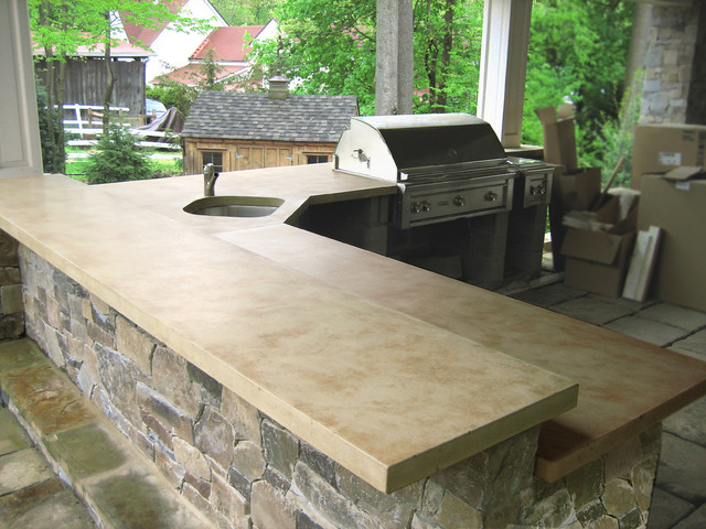 Outdoor Ligth Brown Concrete Kitchen Countertops Klassisch Patio New York Von Trueform Concrete Houzz