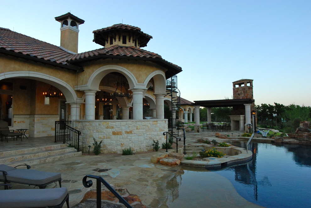Outdoor Living by Stadler Custom Homes Mediterranean Patio