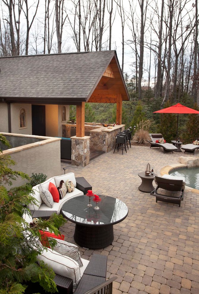 Outdoor living Charlotte Traditional Patio Charlotte by Sunmar