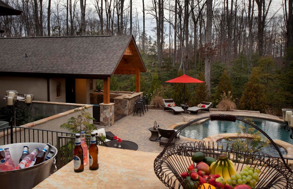 Outdoor living Charlotte Traditional Patio Charlotte by Sunmar