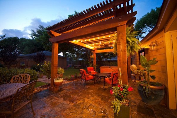 Design ideas for a bohemian patio in Houston.