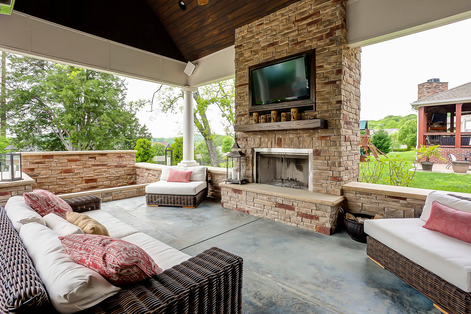 Outdoor Fireplace Tv - Photos & Ideas | Houzz Outdoor Fireplace Tv - Photos & Ideas | Houzz
