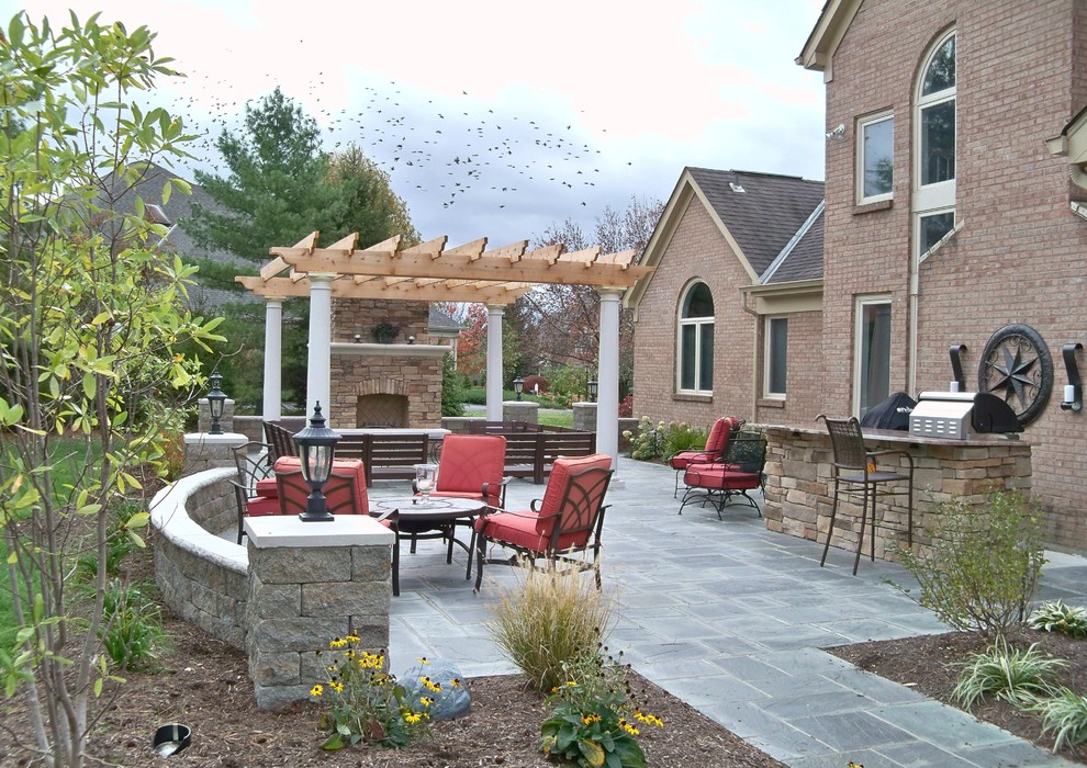 Outdoor Living Traditional Patio Cincinnati by Lichtenberg