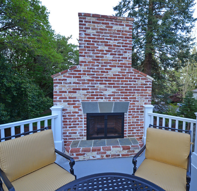 Outdoor Living Space Traditional Patio Portland by Dale's