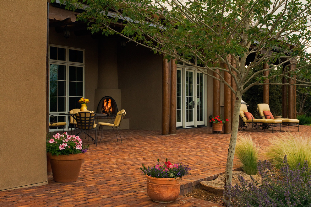 Outdoor Living Traditional Patio Albuquerque by Woods Design