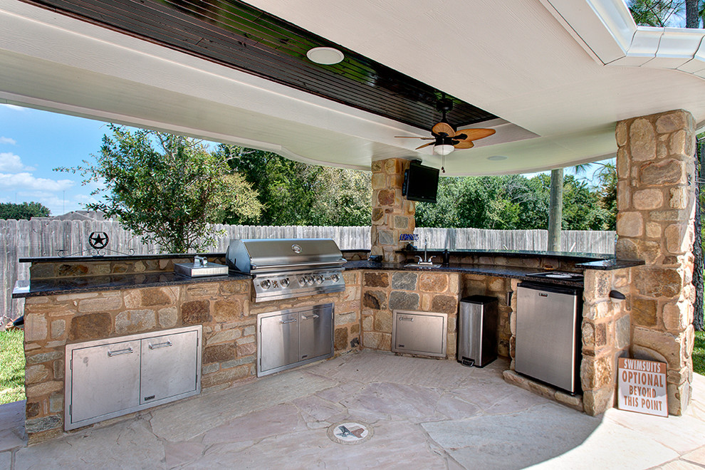 Inspiration for a classic patio in Houston with a bbq area.