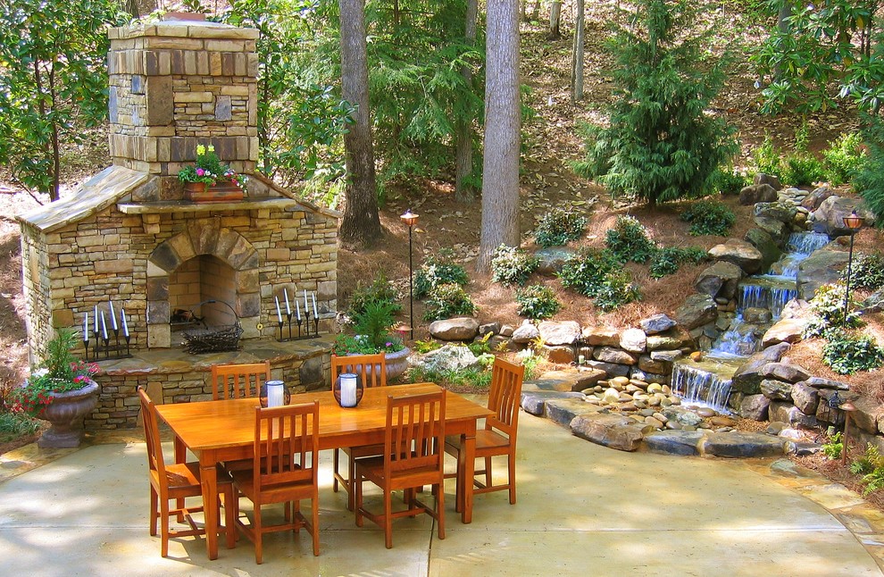 Elegant patio photo in Atlanta