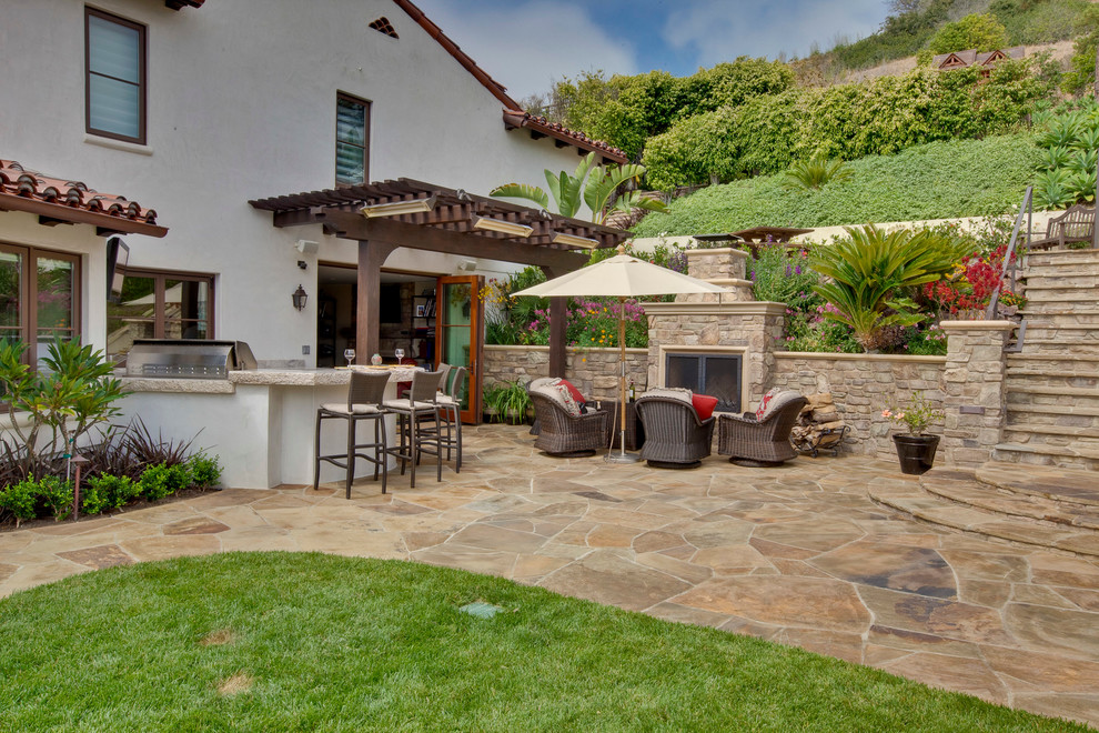 Tuscan patio photo in Los Angeles